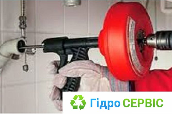 Устранение засоров внутренней канализации: профессиональная чистка труб